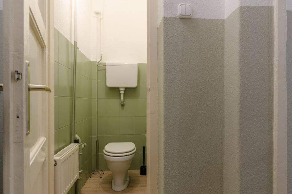 De Lux Studio Apartment In Historical Quarters Budapest Exterior photo
